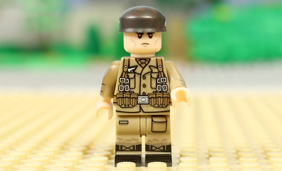 WW2 Fallschirmjäger, German army toy soldiers