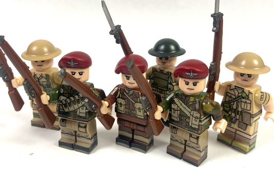 WW2, Set of 6 British soldiers