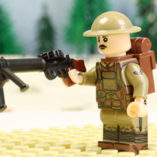 WW1 British Lewis machine gunner