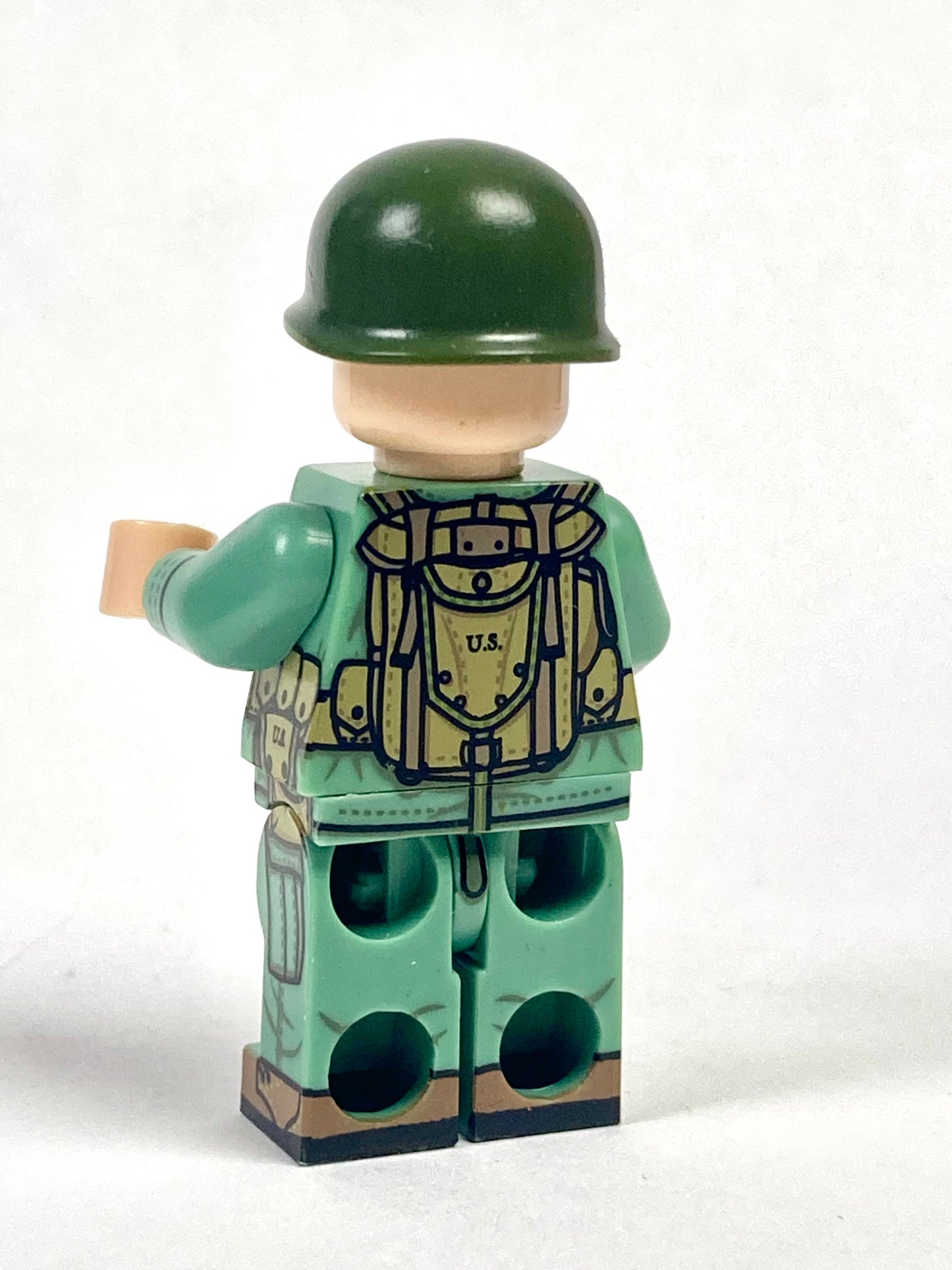 WW2 Pacific US marine soldiers + Korean war