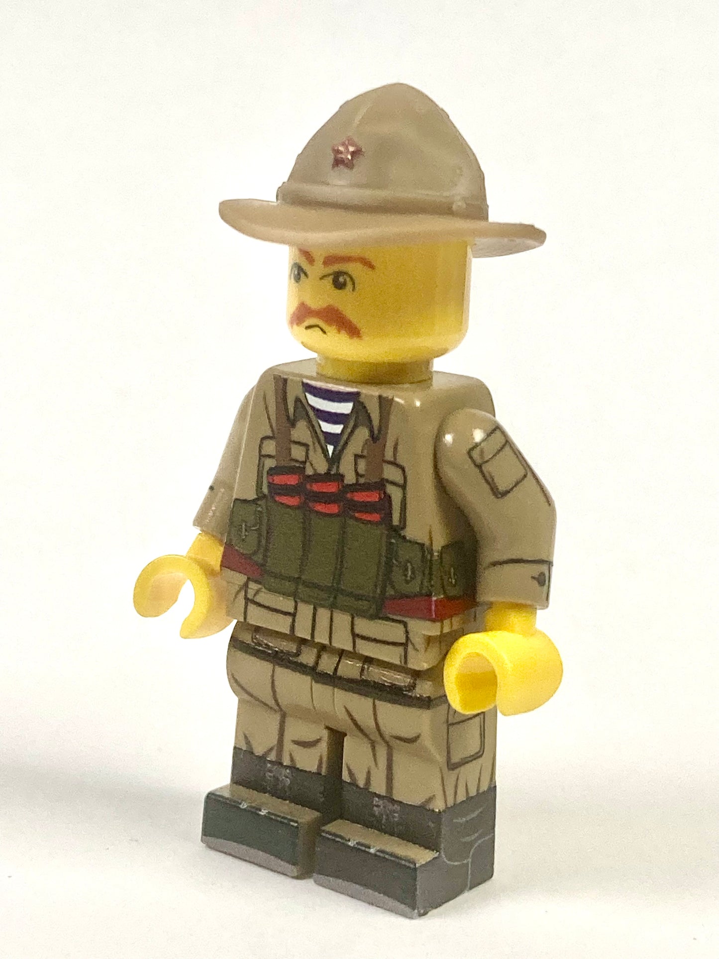 Soviet Afghan war Panama hat for Lego figures with a field star.