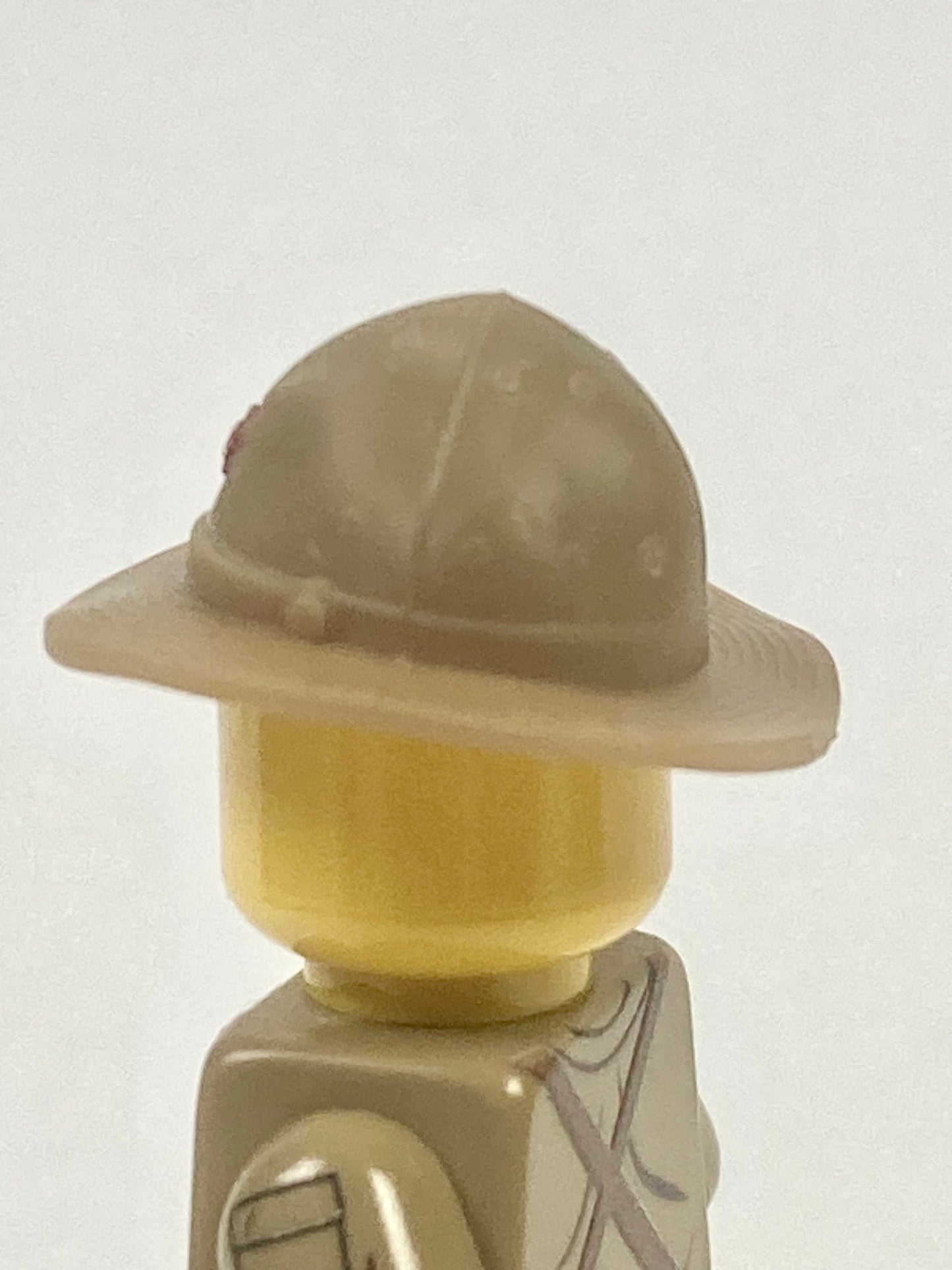 Soviet Afghan war Panama hat for Lego figures with a field star.