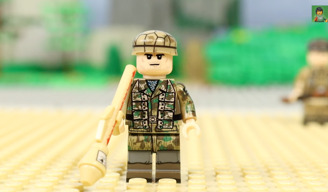 WW2 Fallschirmjäger, German army toy soldiers