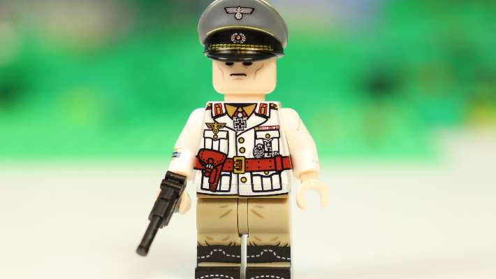 4 x WW2 German Africa corp soldiers with Rommel