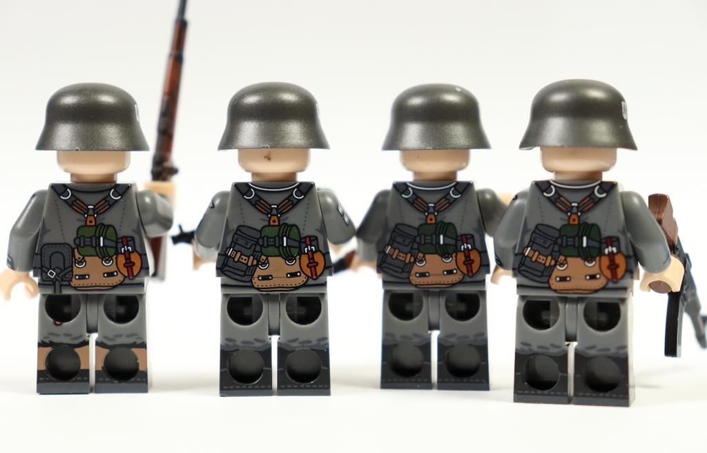 WW2 German International vonunteers (set of 4 minifigures)