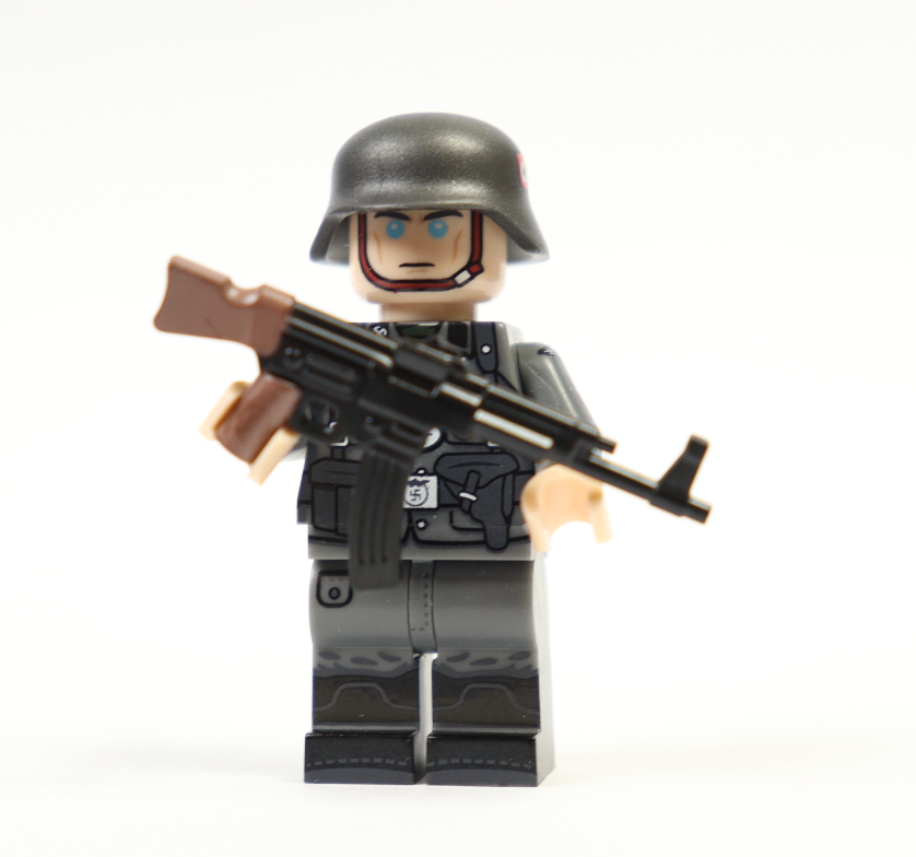 WW2 German International vonunteers (set of 4 minifigures)