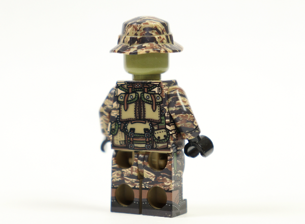 Set of 6 Vietnam War minifigures