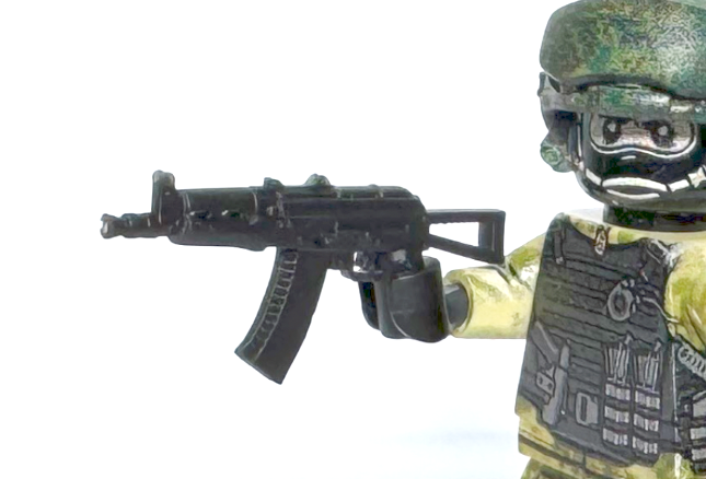 A shortened assault rifle for LEGO minifigures