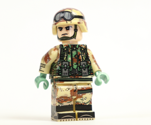 US Iraq War soldiers , set of 3 toy soldiers