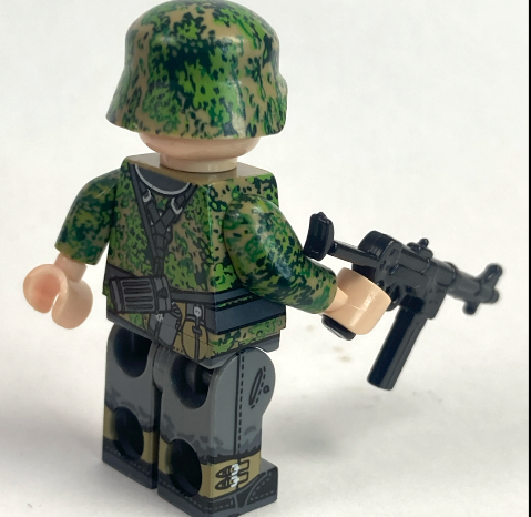 Set of 6 German WW2 soldiers - Pea Dot 44