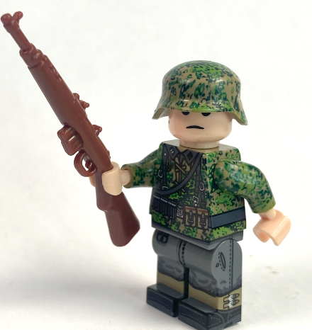 Set of 6 German WW2 soldiers - Pea Dot 44