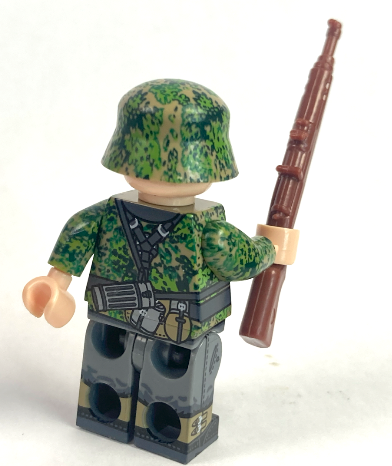 Set of 6 German WW2 soldiers - Pea Dot 44