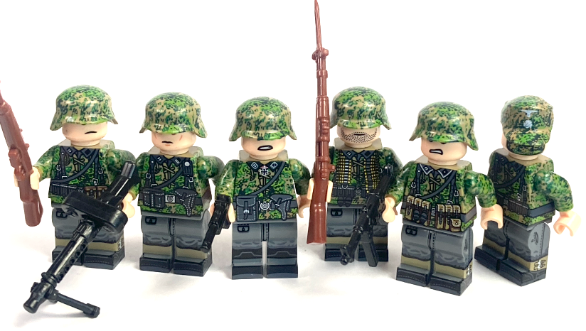 Set of 6 German WW2 soldiers - Pea Dot 44