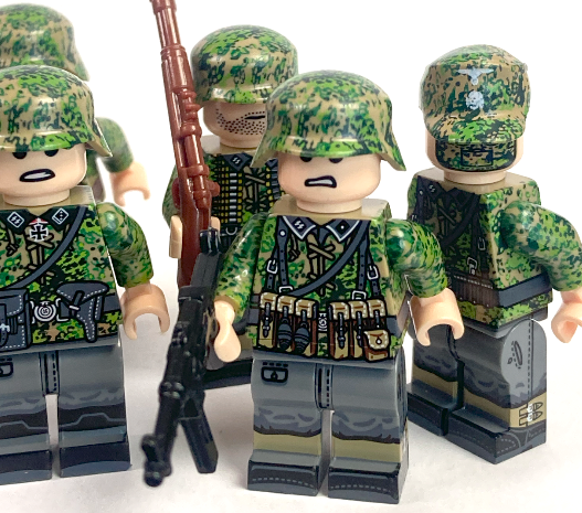 Set of 6 German WW2 soldiers - Pea Dot 44