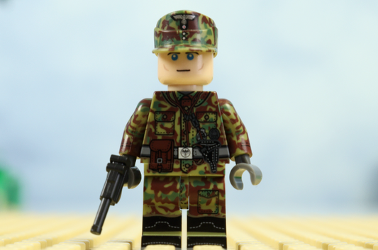 WW2 German tanker (Panzersoldat) V.3