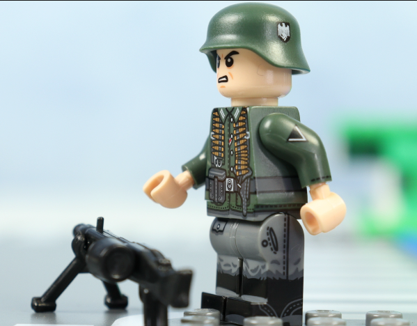 WW2 German soldier v.4 - MG Gunner Gefreiter