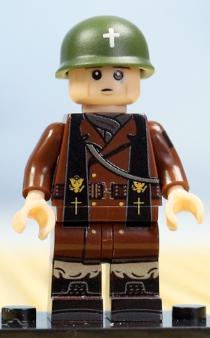 WW2 US army Chaplain V.2 (Winter, Battle of the Bulge)