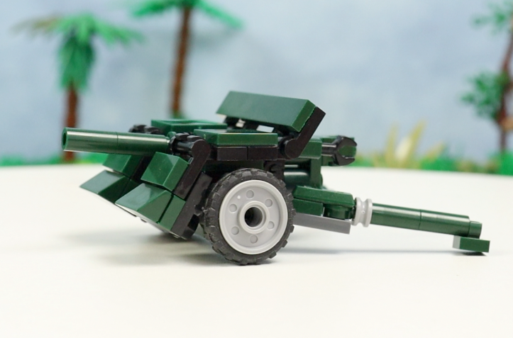 WW2 Anti-tank 37 mm gun Bofors.