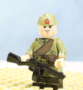 Soviet WW2 toy soldier with PPSH