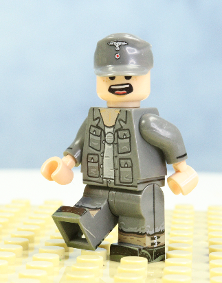 WW2 German brick soldier with no webbing