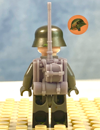 A WW2 German radio system Feldfunksprecher (Feldfu. b)