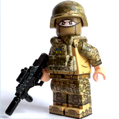Ukrainian soldier with the Trident - MM-14 Pixel Camo
