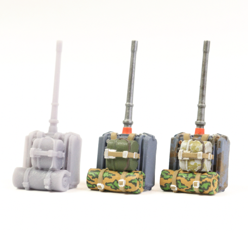 Painted WW2 German field radio Feldfunksprecher (Feldfu. b)