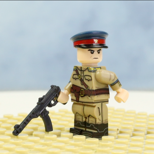 NKVD set of 4 toy soldiers (WW2 early and late period of war)