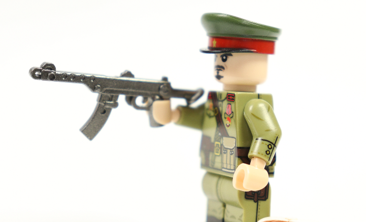 4 x Soviet WW2 soldiers (1943-1945)