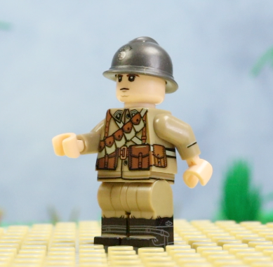 French WW2 squad (4 toy soldiers)