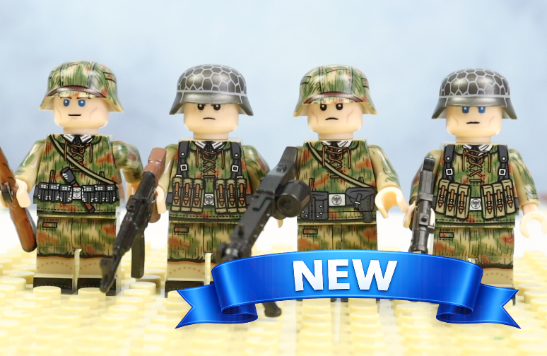 WW2 German set of 4 soldiers in splinter camo